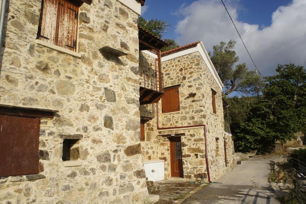 Вилла Alegria Stone House Амигдалокефалион Экстерьер фото